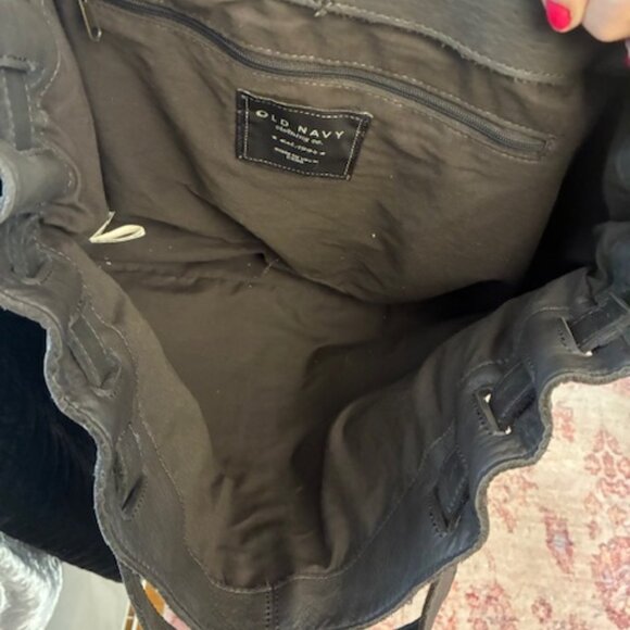 Old Navy Leather Hobo Bag - Picture 5 of 6